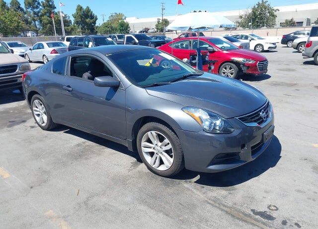 2012 NISSAN Altima