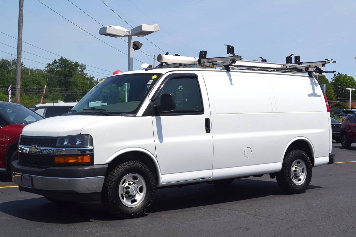 2019 CHEVROLET Express