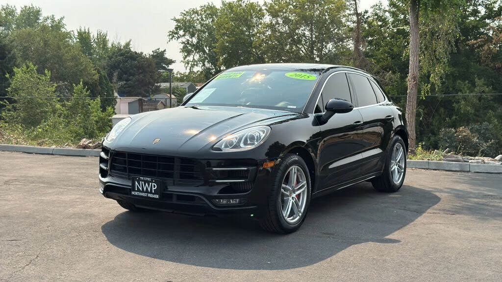 2015 PORSCHE Macan