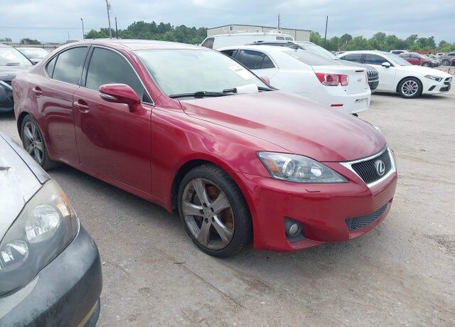 2011 LEXUS IS