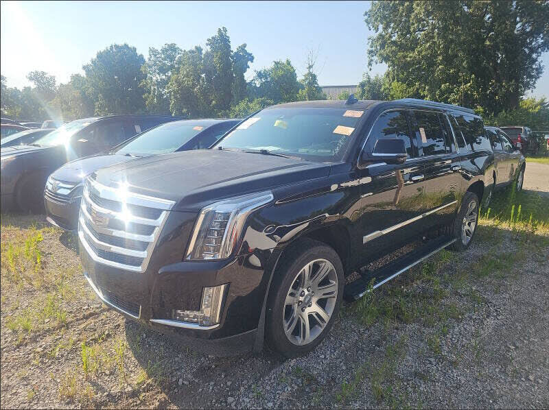 2016 CADILLAC Escalade
