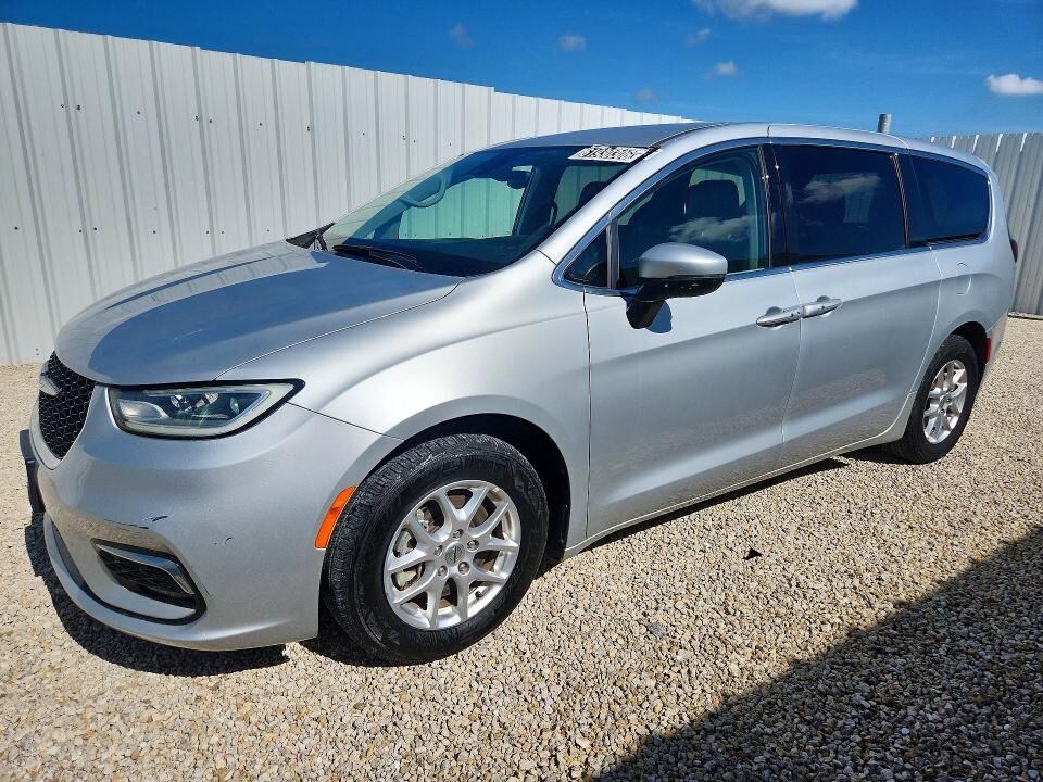 2023 CHRYSLER Pacifica