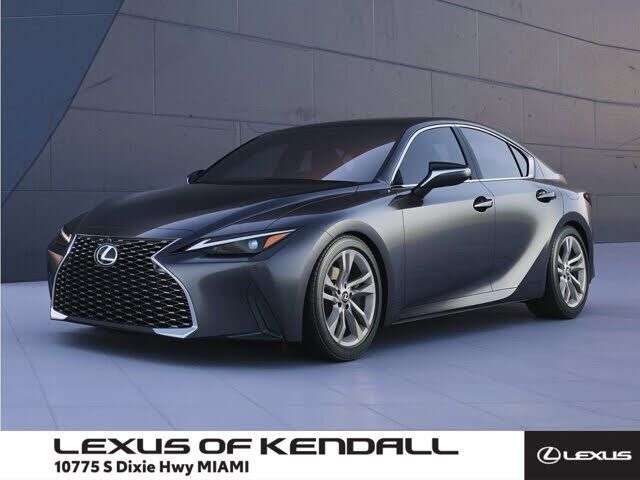 2021 LEXUS IS