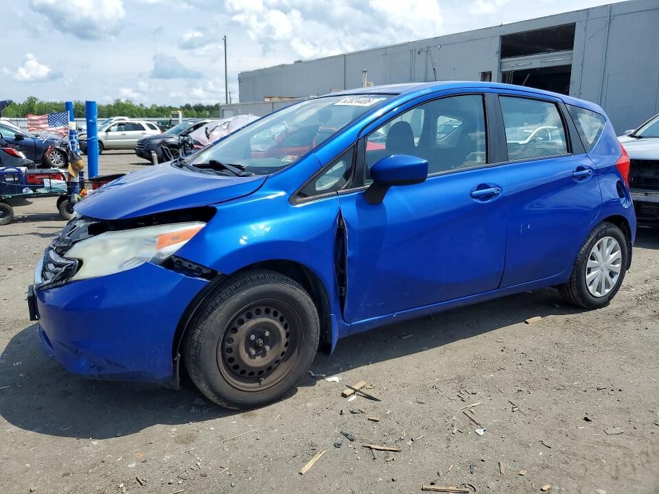 2015 NISSAN Versa