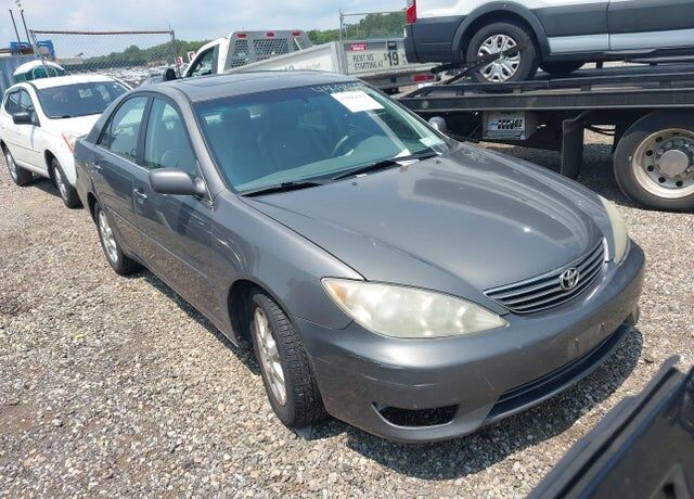 2006 TOYOTA Camry
