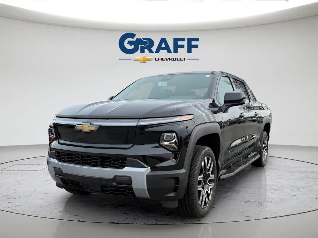 2026 CHEVROLET Silverado EV