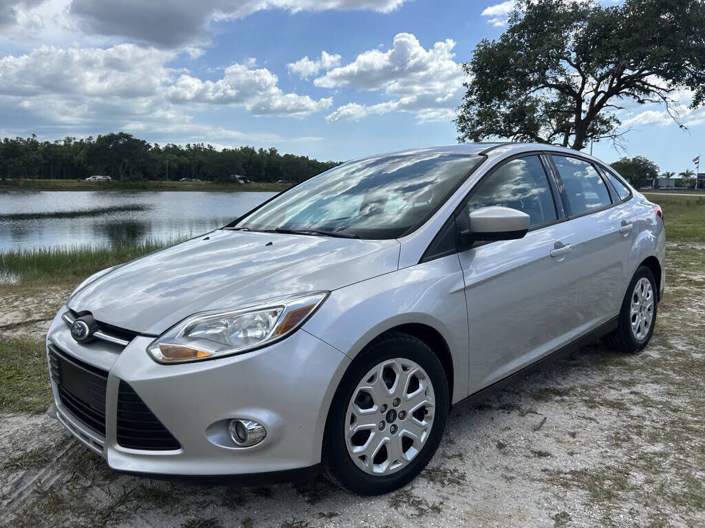 2012 FORD Focus