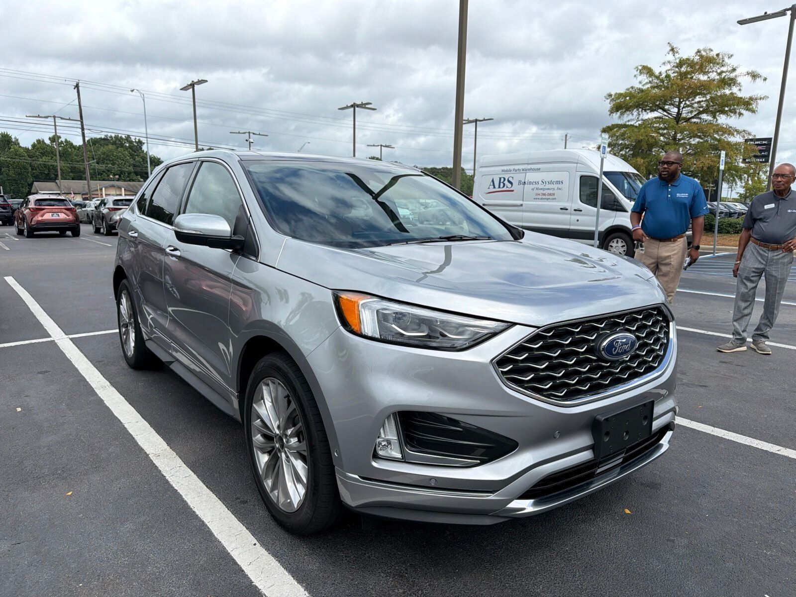 2024 FORD Edge