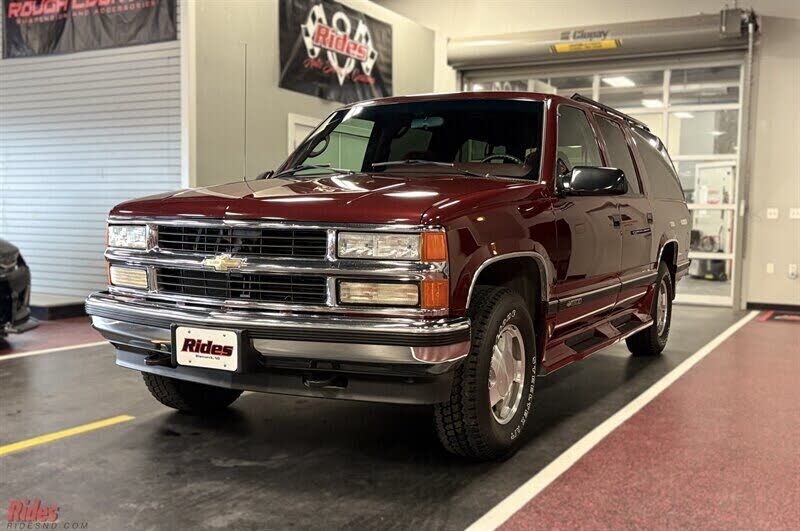 1995 CHEVROLET Suburban