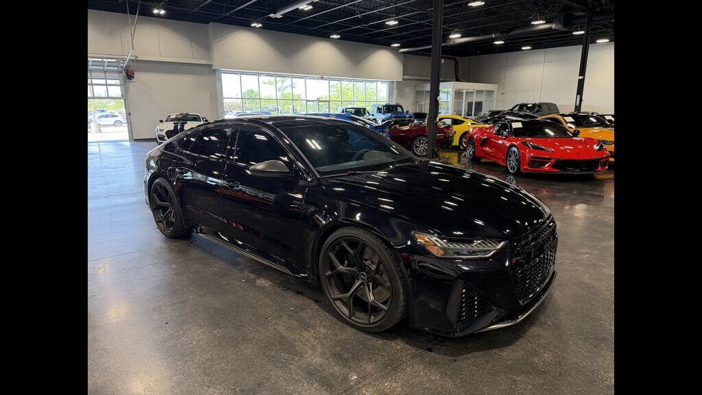 2025 AUDI RS 7