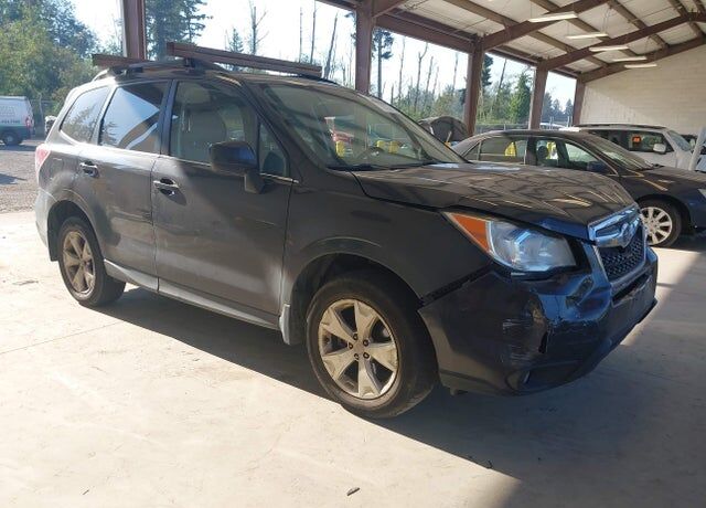 2014 SUBARU Forester