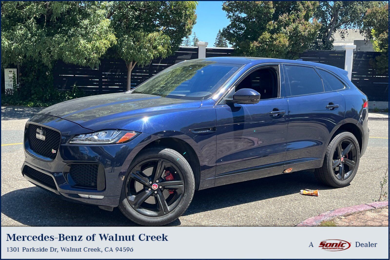 2017 JAGUAR F-Pace