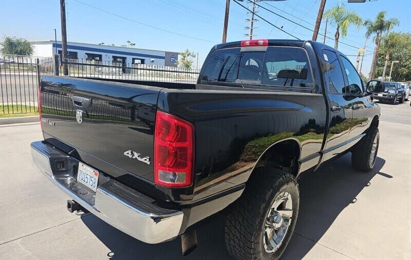 2005 DODGE Ram