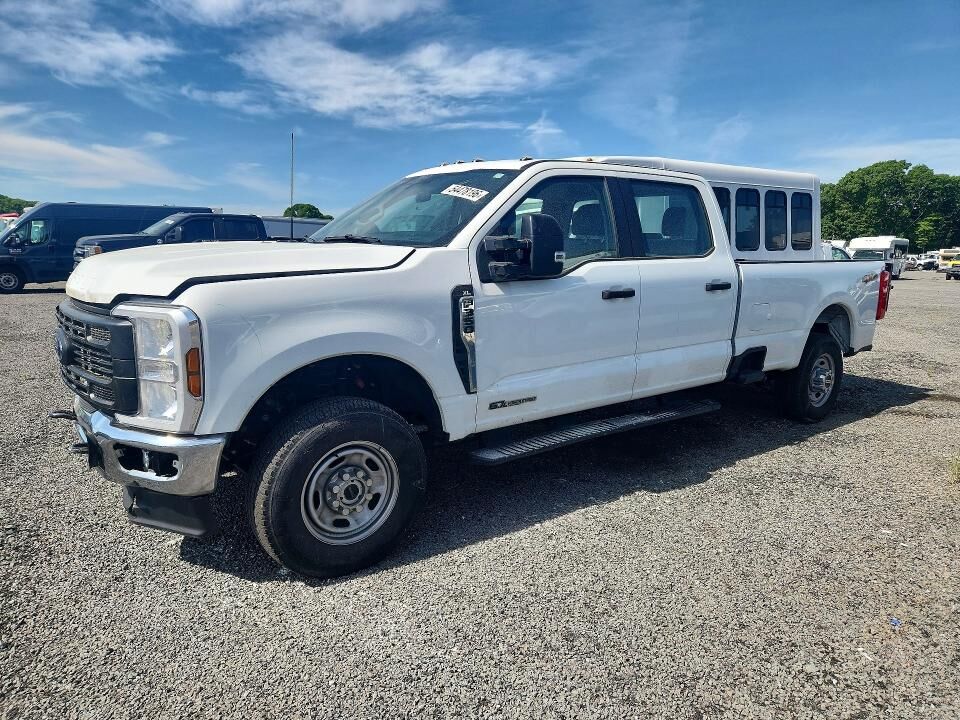 2025 FORD F-350