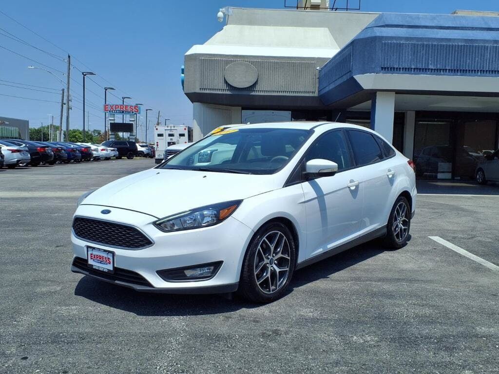 2017 FORD Focus