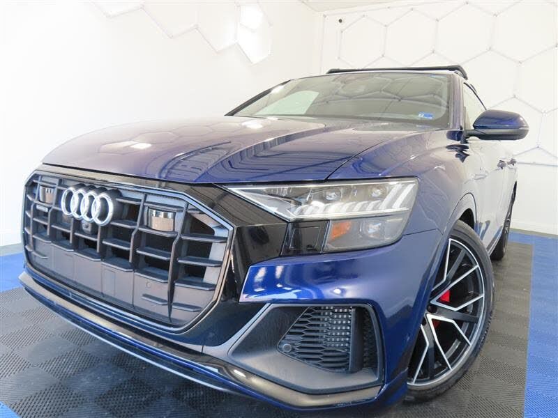 2019 AUDI Q8