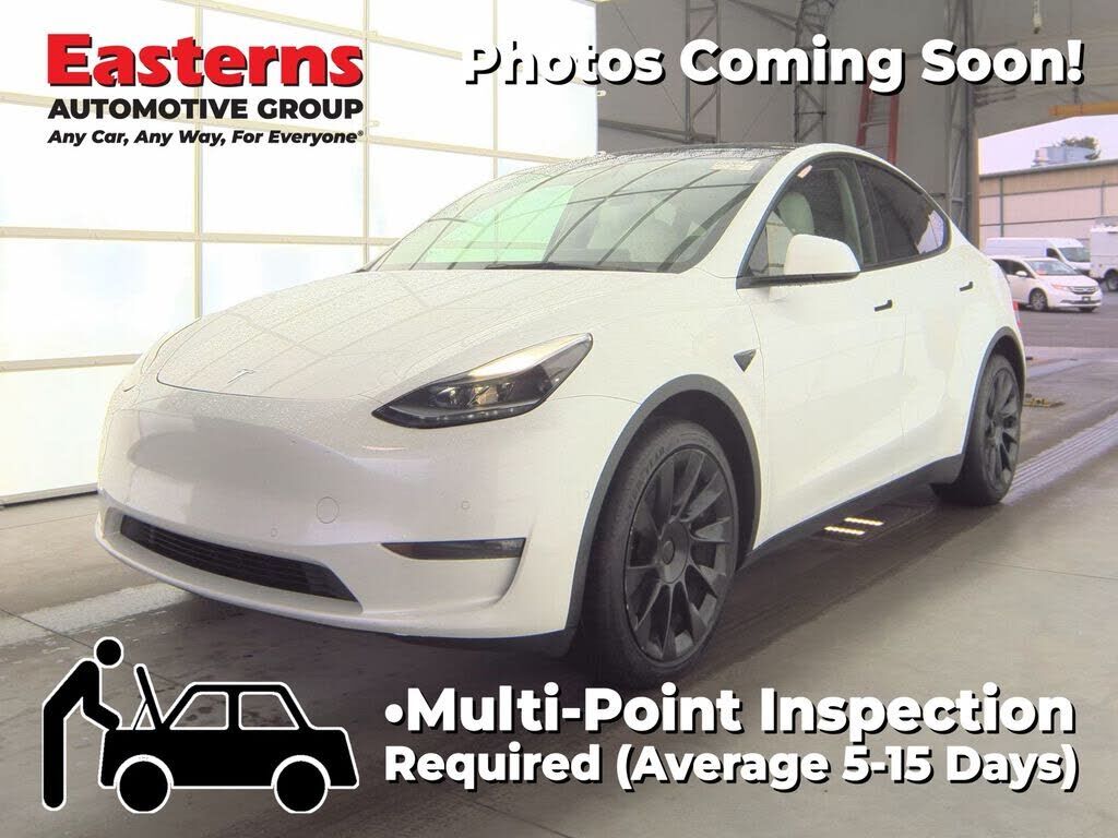 2022 TESLA Model Y