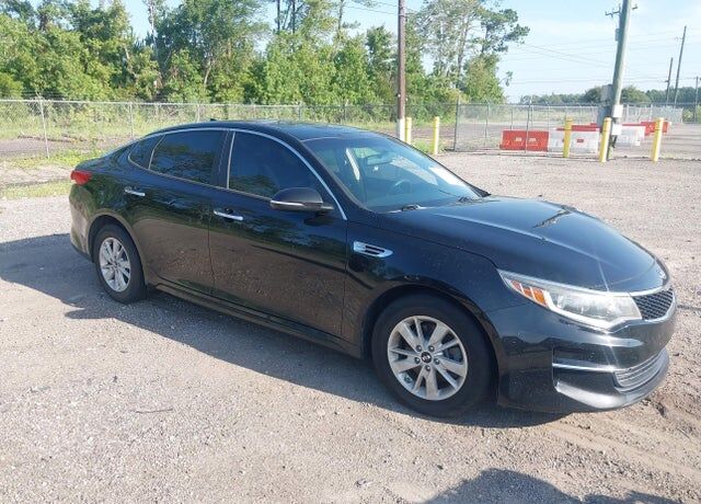 2018 KIA Optima