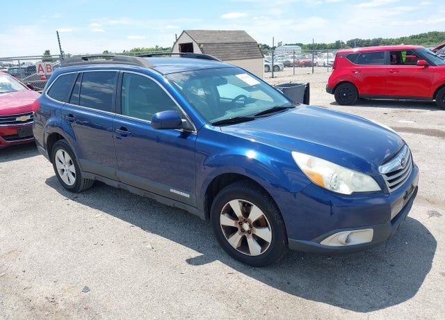 2010 SUBARU Outback