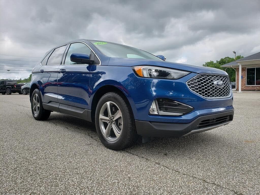 2023 FORD Edge