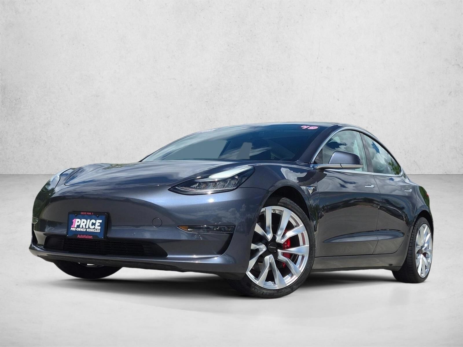 2019 TESLA Model 3