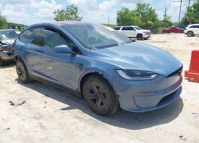 2026 TESLA Model X