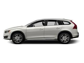 2016 VOLVO V60CC