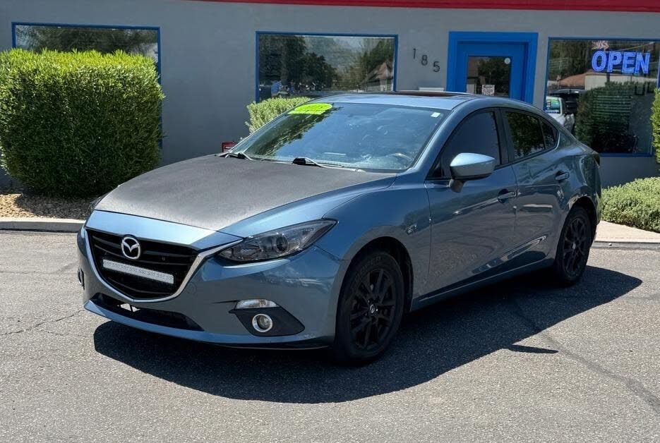 2015 MAZDA Mazda3