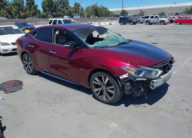 2016 NISSAN Maxima