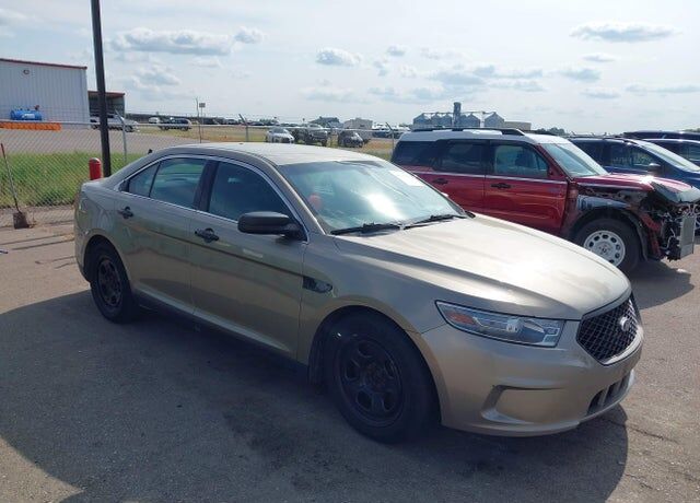 2013 FORD Taurus
