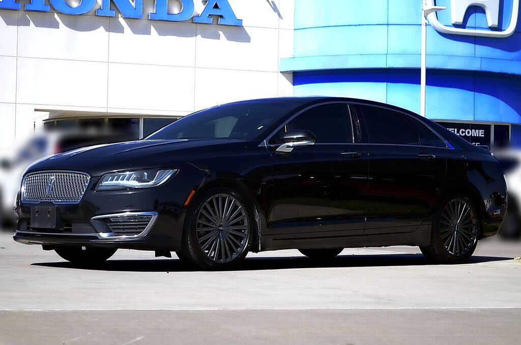 2017 LINCOLN MKZ