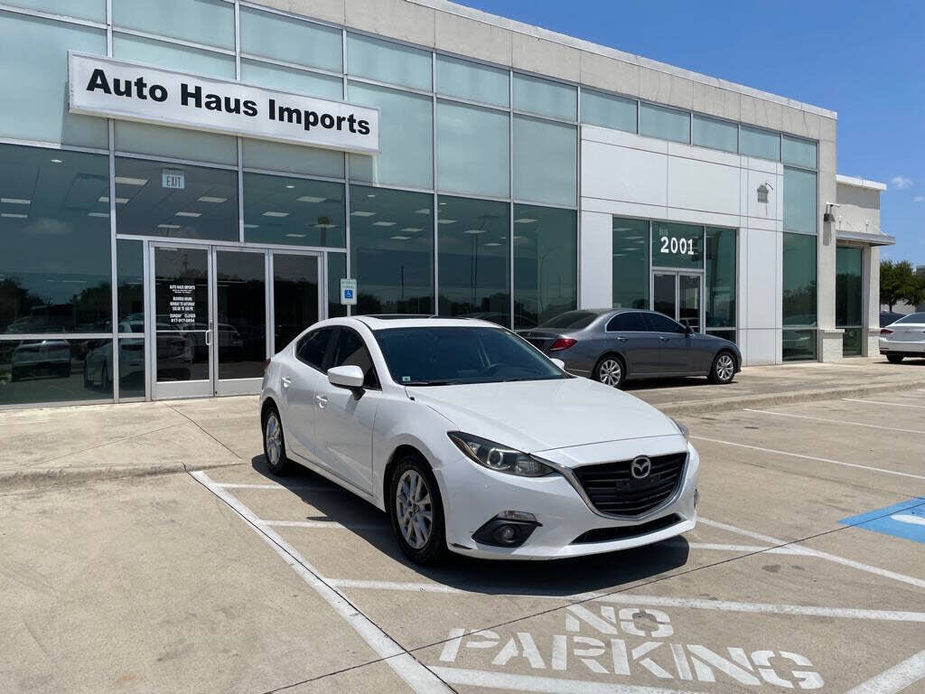 2015 MAZDA Mazda3