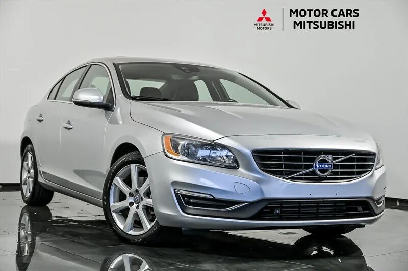 2016 VOLVO S60