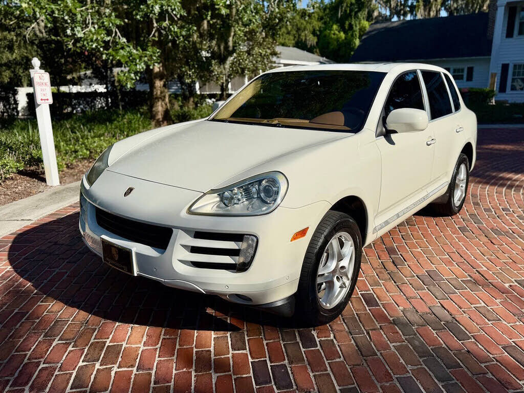 2010 PORSCHE Cayenne
