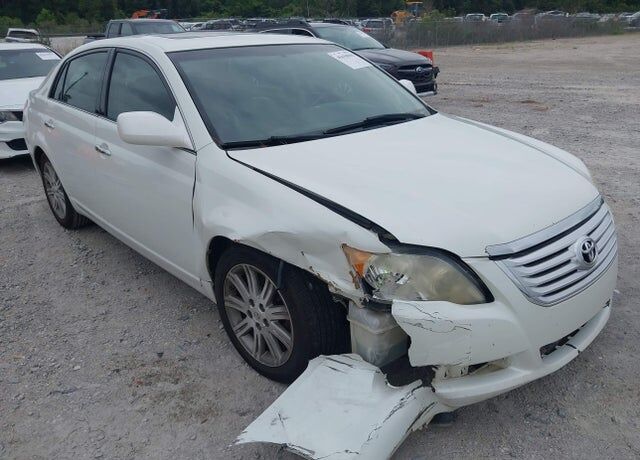 2008 TOYOTA Avalon