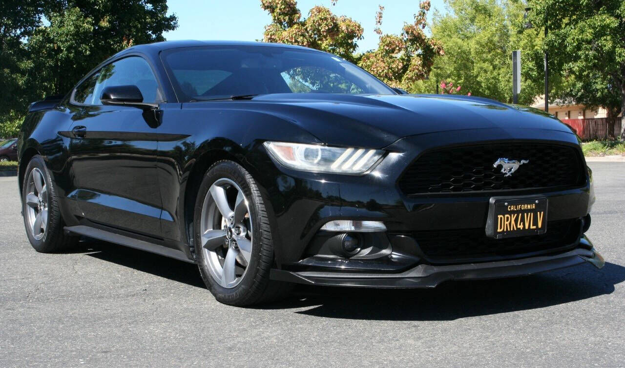 2015 FORD Mustang