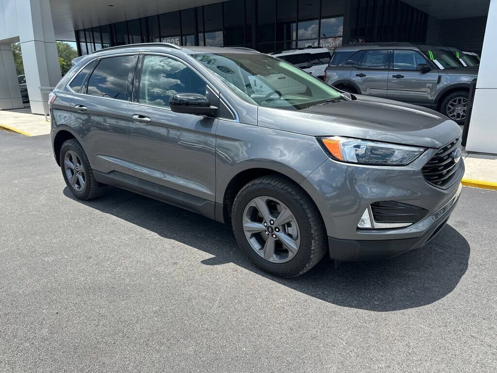 2022 FORD Edge