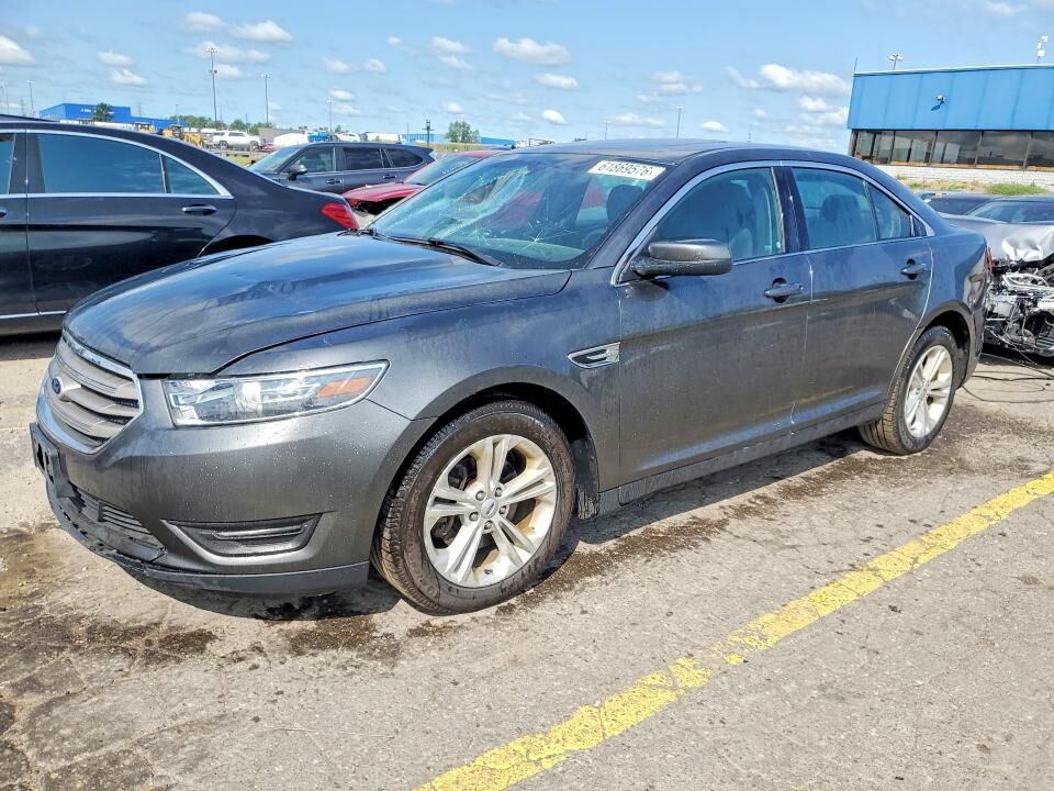 2015 FORD Taurus