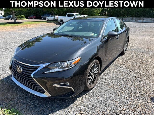2017 LEXUS ES