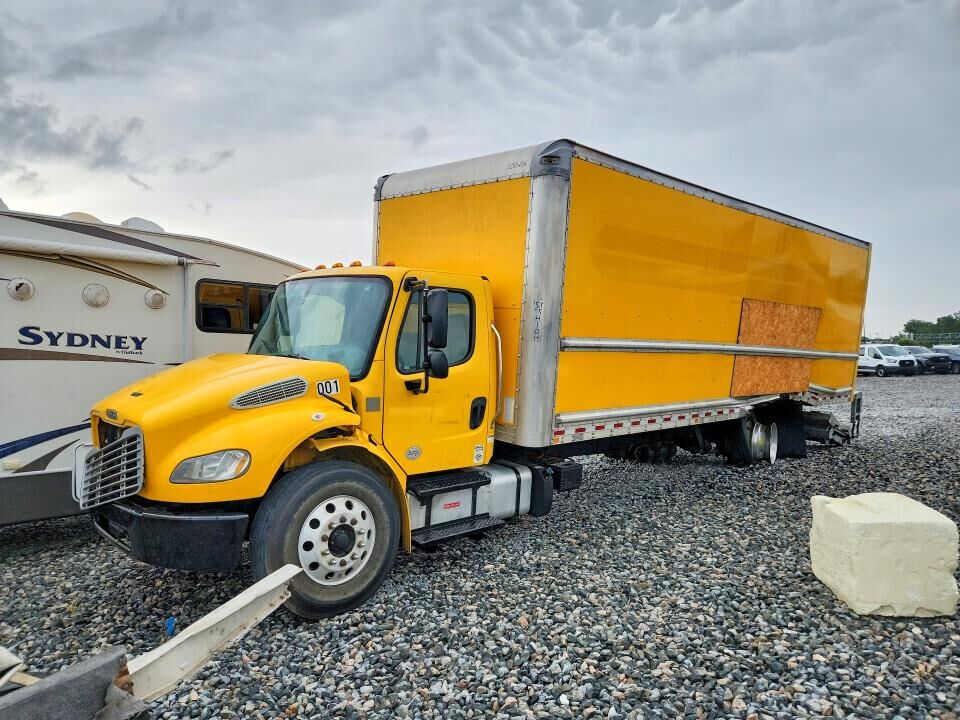 2019 FREIGHTLINER M2