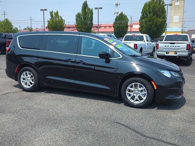 2023 CHRYSLER Voyager