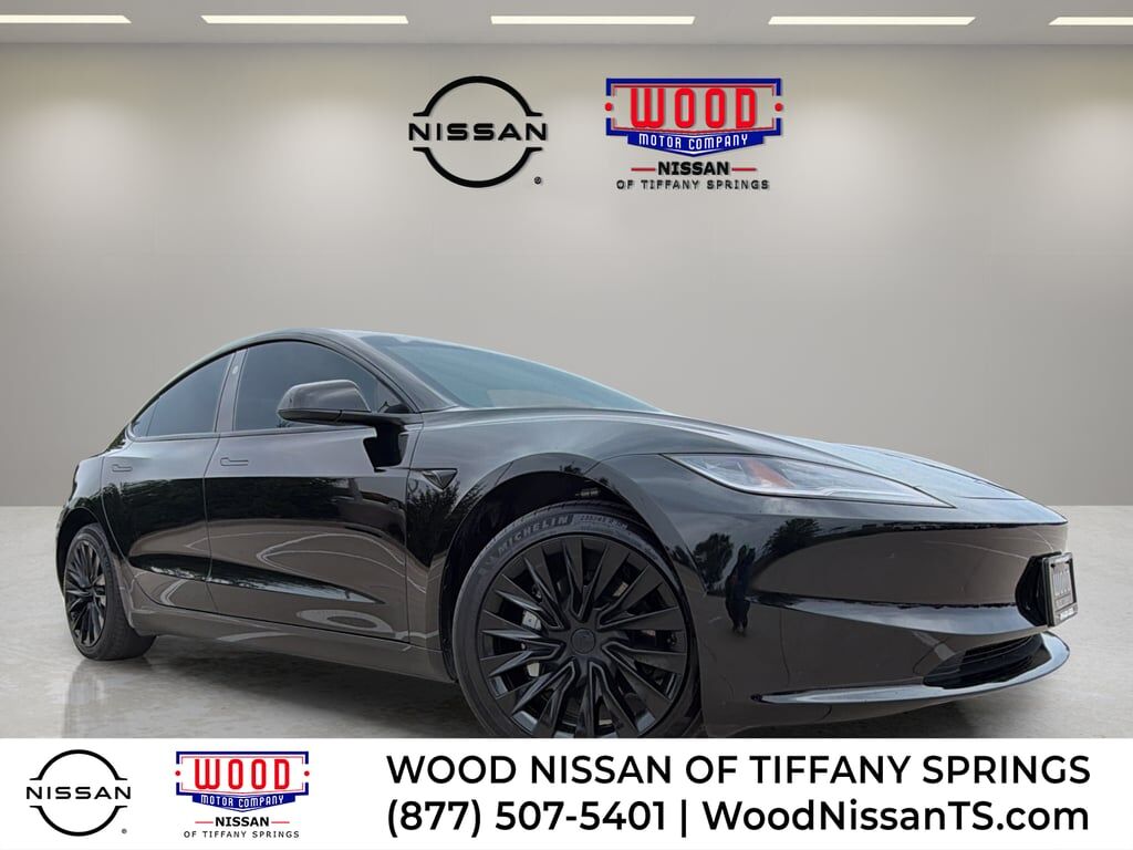 2024 TESLA Model 3