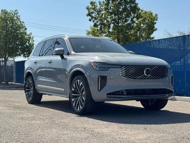 2026 VOLVO XC90