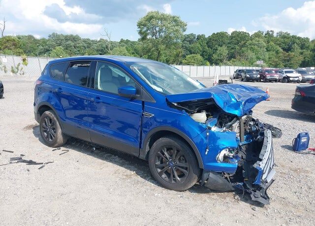 2017 FORD Escape