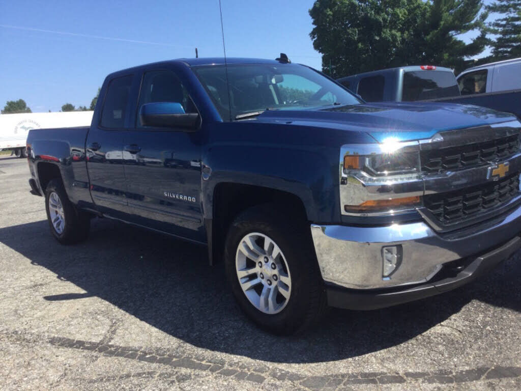 2018 CHEVROLET Silverado