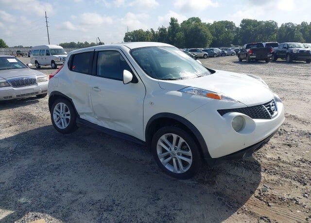 2014 NISSAN Juke
