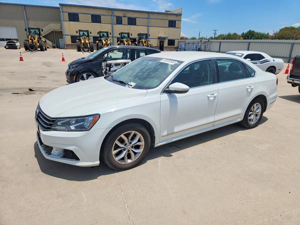 2016 VOLKSWAGEN Passat