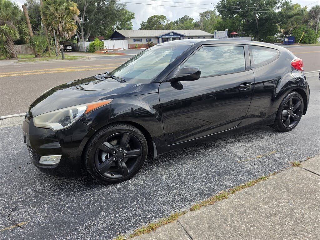 2014 HYUNDAI Veloster