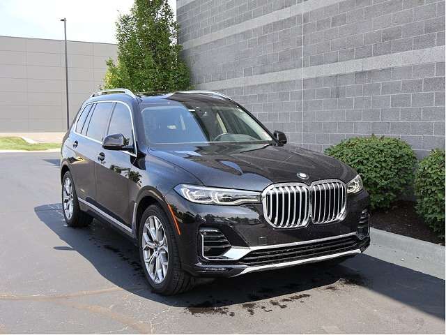 2021 BMW X7
