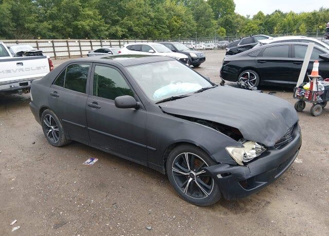 2002 LEXUS IS